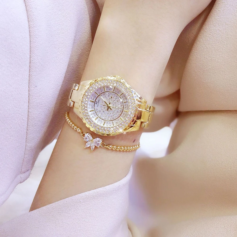 Женские кварцевые наручные часы стразы со стразами |