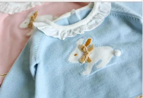 Light blue Sweater Детский трикотажный пуловер с оборками Свитера для девочек детские свитера милый свитер с принтом в виде кролика розового и синего цвета вязаная для маленьких девочек, топы, одежда для малышей - Цвет: Light blue Sweater