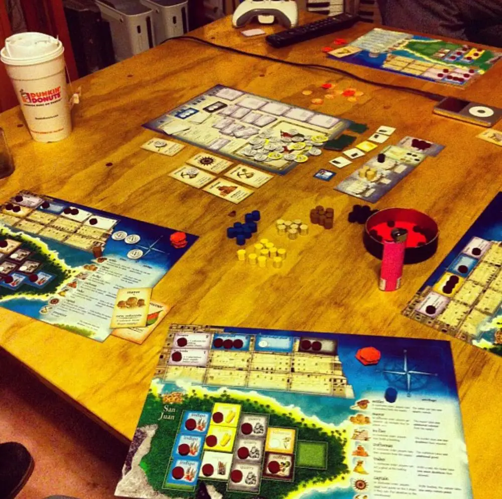 Новая версия Пуэрто-Рико настольная игра с благородством и новым возрастом