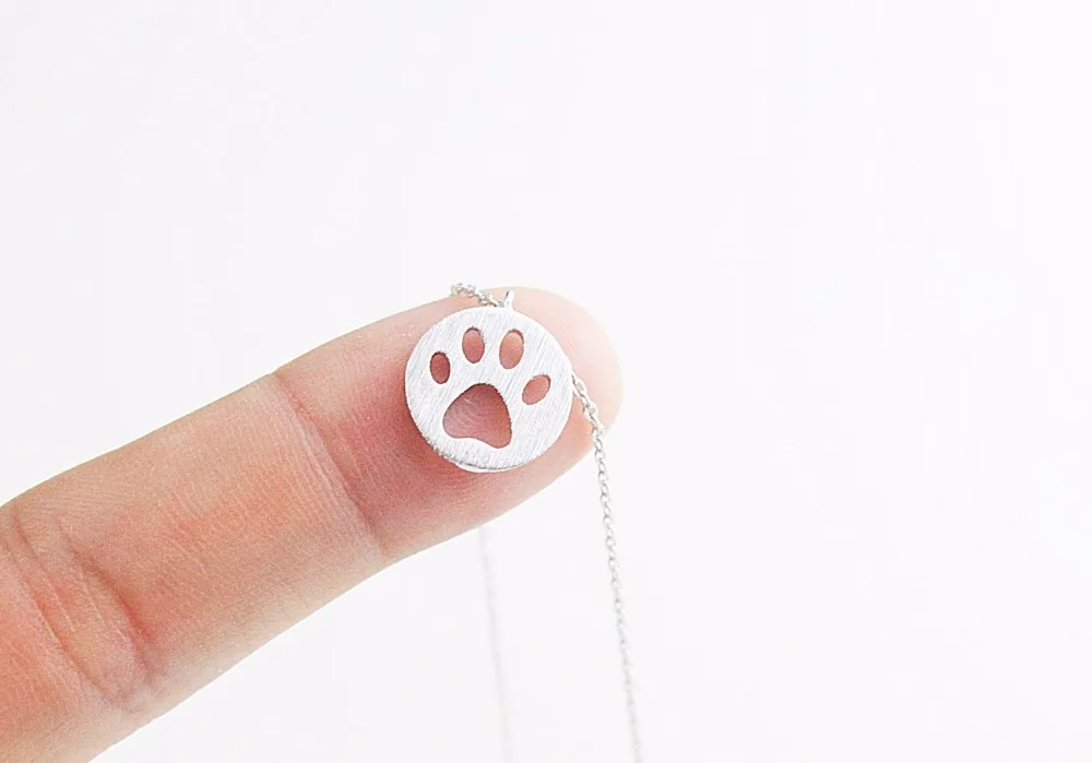 

Jinleansu Pendant Necklace Tiny Dog Paw Print Dye Cut Coin Shaped Animal Charm Necklaces For Women Girl Jewelry Collette