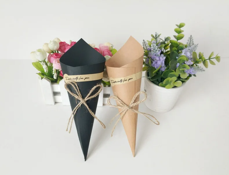 50 шт крафт-бумажные конусы букет складной DIY Свадебная вечеринка сумка для упаковки подарка коробка пеньковые веревки этикетка лента с наклейками Рождественское украшение