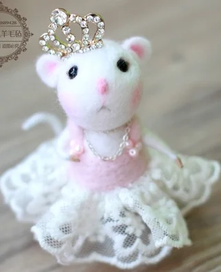 mouse 1 Комплект одежды с мышкой из мультфильма, шерстяной комплект для рукоделия, войлочная игла, украшение для войлока, рукоделие, ручная работа - Цвет: mouse 1