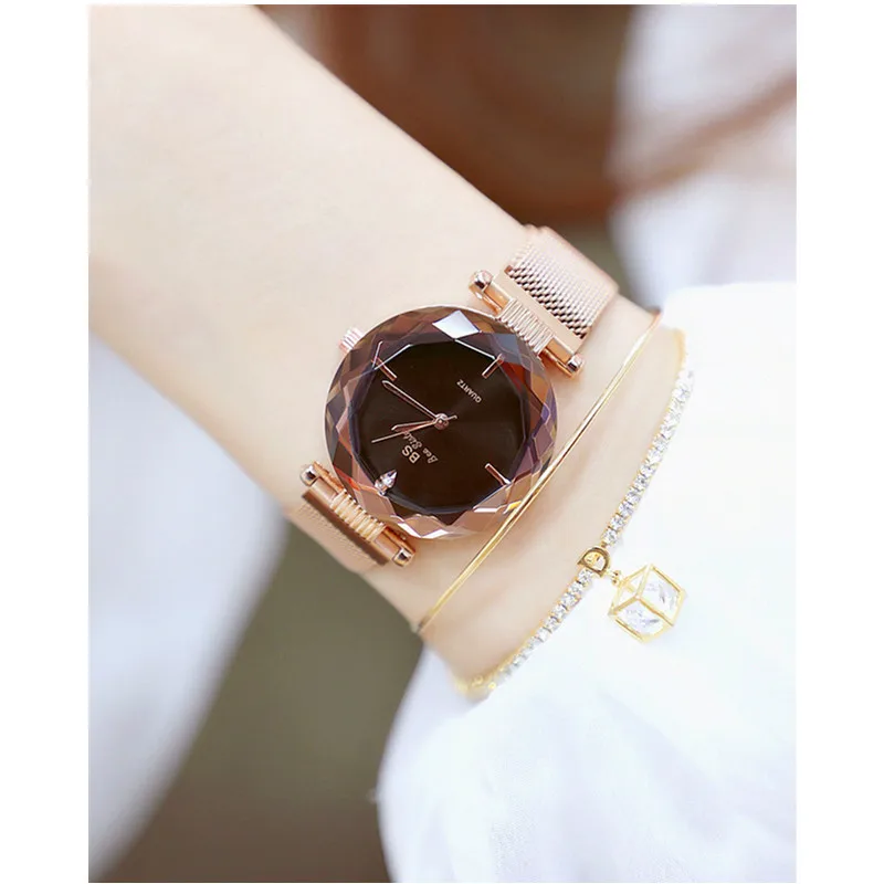 

Ladies Quartz Watch High-end Linked Watch Custom Brand New Fashion Hot Women's Watch Magnet Belt Women's Watch