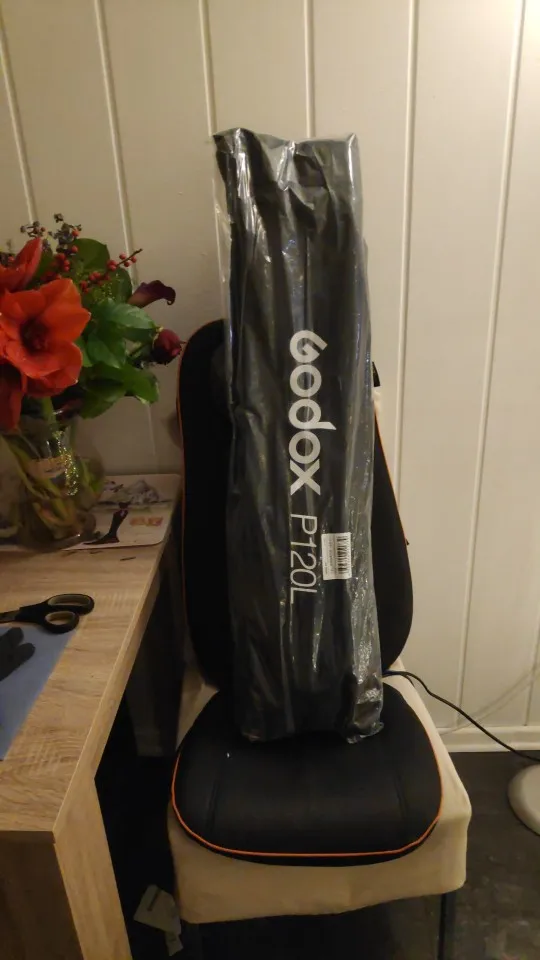 Портативный параболический софтбокс Godox P120L 120 см с креплением Bowens студийная