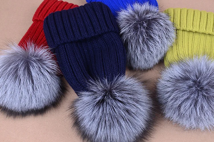 KNB015 Съемный натуральный из меха черно-бурой лисицы, Pom poms мяч зимняя теплая вязаная шерстяная шапочка вязаная шапка с помпоном из шерсти с меховыми помпонами Skullies Для женщин