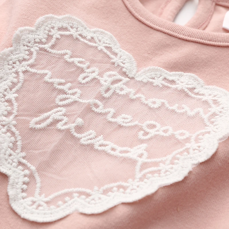 PatPat/Милая весенне осенняя одежда с буквенным принтом и аппликацией в виде сердца