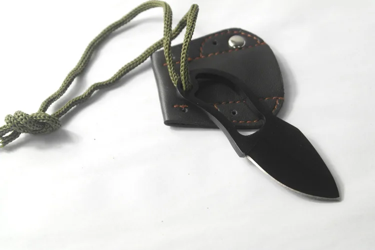 Охотничий нож с лезвиями из высококачественной стали высокопрочный тактический