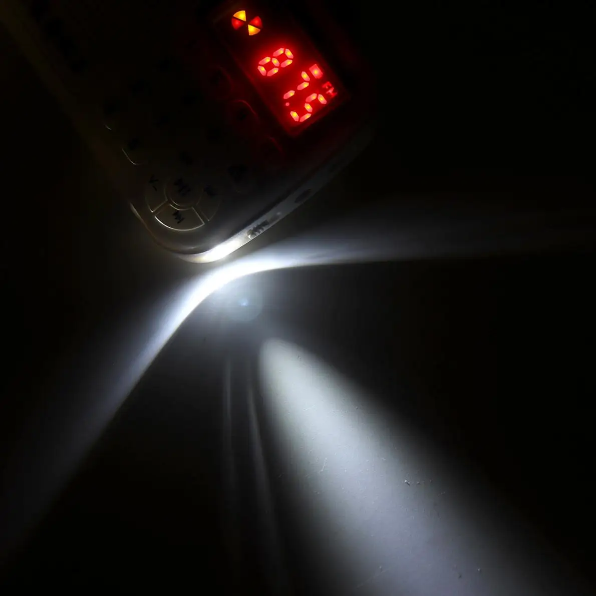 E11 Портативный FM радио мини портативные аудио карты Динамик TF MP3 музыкальный