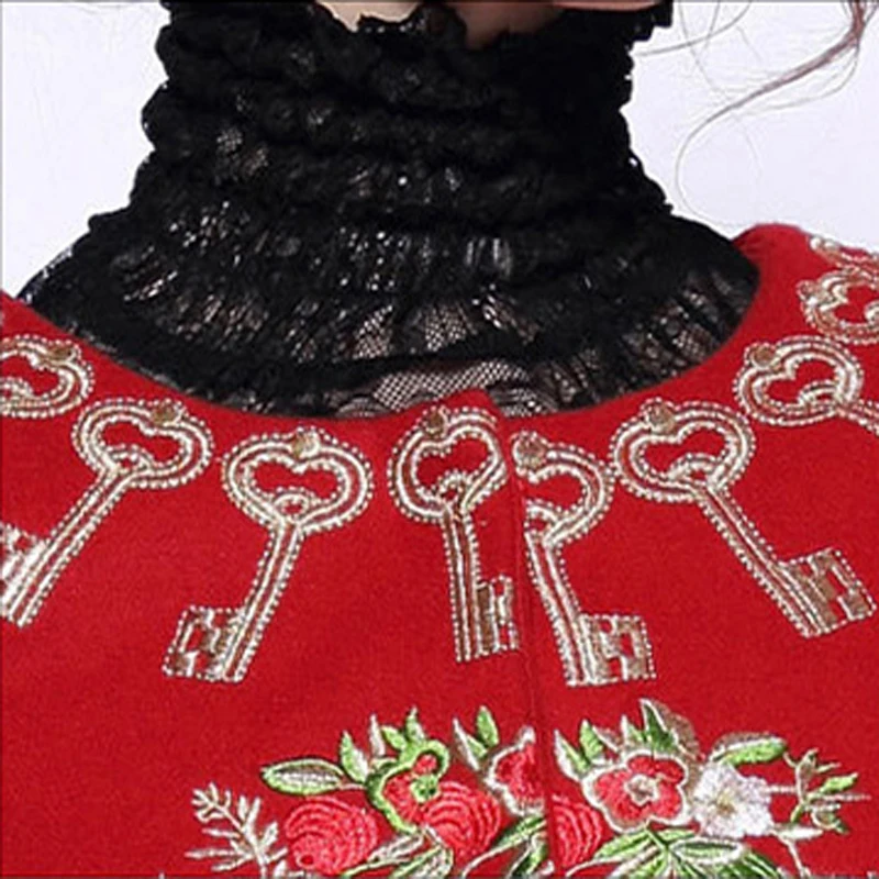 Женское пальто с цветочной вышивкой Черное и красное шерстяное рукавом три