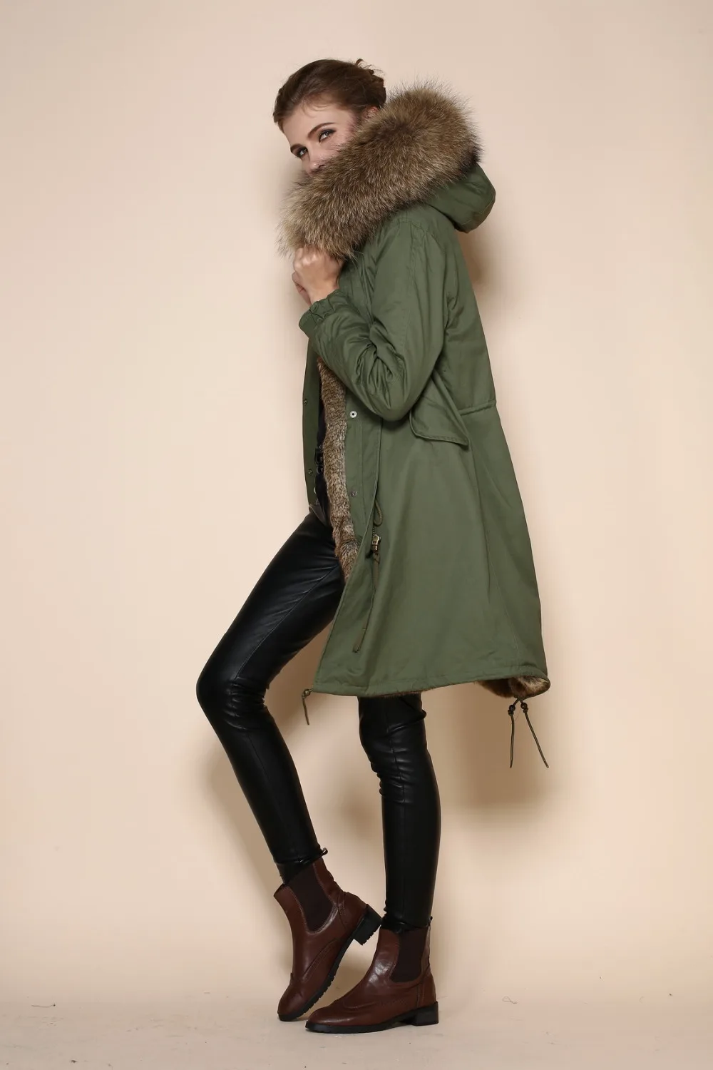 Зимняя женская куртка 2015 новый дизайн меховой воротник пальто из кроличьей