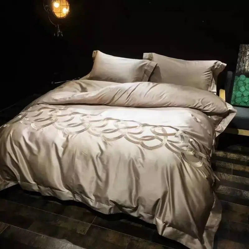 Роскошный комплект постельного белья из 100% хлопка с вышивкой роскошный