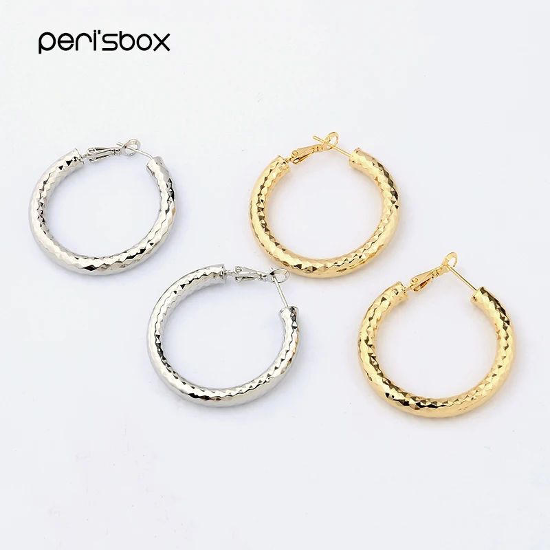 Женские серьги кольца Peri'sBox толстые золотого и серебряного цвета