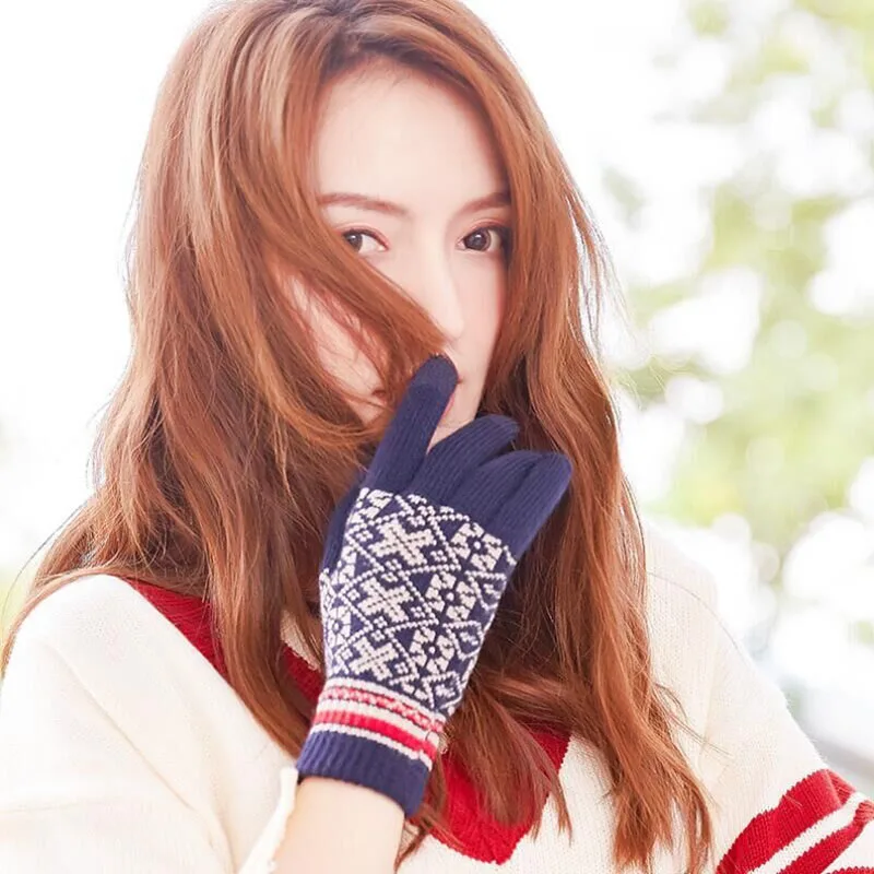 

SUOGRY Cute Printing Point Gloves Full Finger Winter Smartphone Using Gloves Mittens For Women Gloves Female Girls