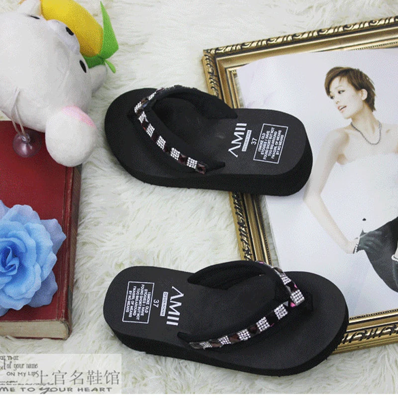 Шлепанцы женские на танкетке с пайетками ручной работы сандалии платформе |