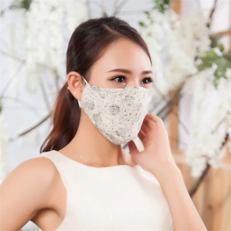 

5pcs/Bags Autumn And Winter New Natural Linen Adjustable Wearable Morning Glory Printing Dustproof Haze Warm Breathable Masks
