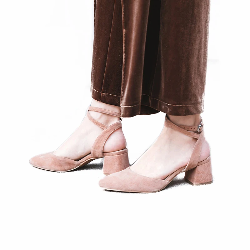 Женские замшевые сандалии ISNOM летние повседневные модельные туфли на среднем