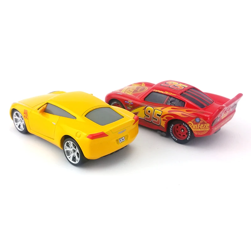 Disney Pixar Cars 3 Круз Рамирез и молния McQueen металлическая литая игрушка автомобиль 1:55 Свободные Новое и