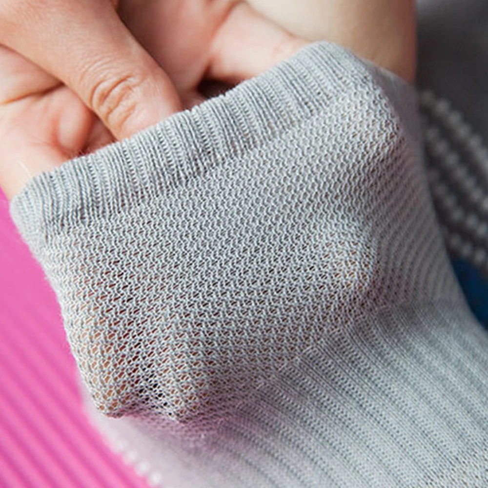 

1 Pair Women Professional Anti Slip Sports Yoga Socks Cotton Breathable Elasticity Ladies Ventilation Pilates Ballet Dance Sock