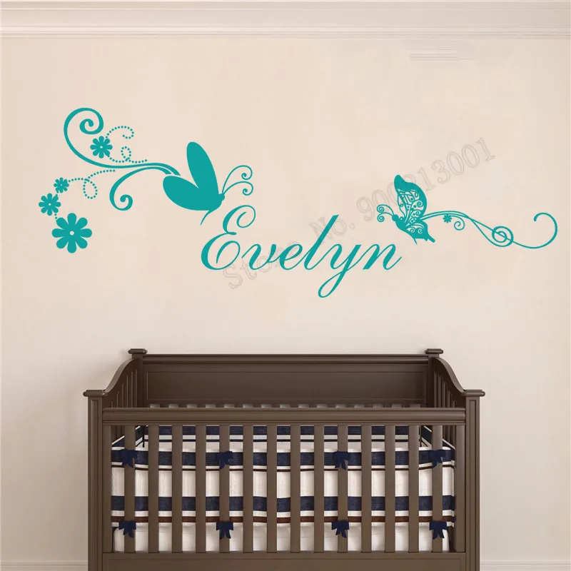 Детский постер с бабочками на заказ индивидуальное имя Настенная Наклейка