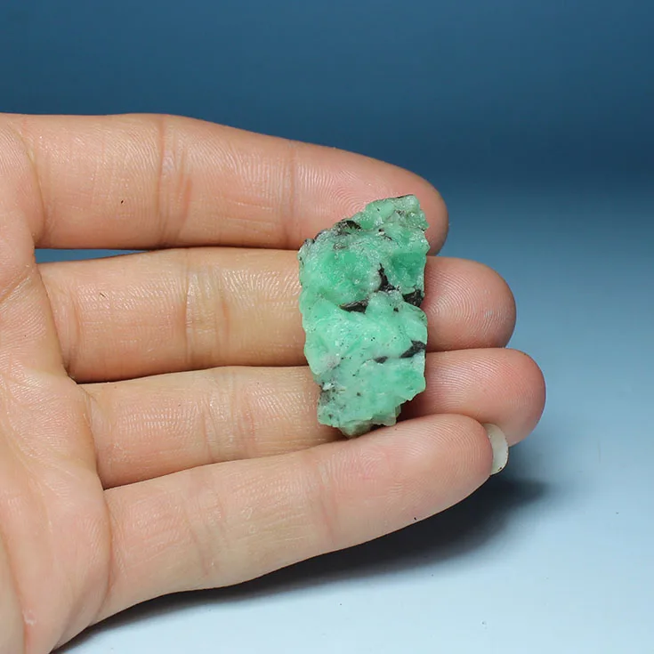 Ultra-fine mineral crystals emerald green natural rough stones mark LuoShi collectibles ore samples without optimization | Дом и сад