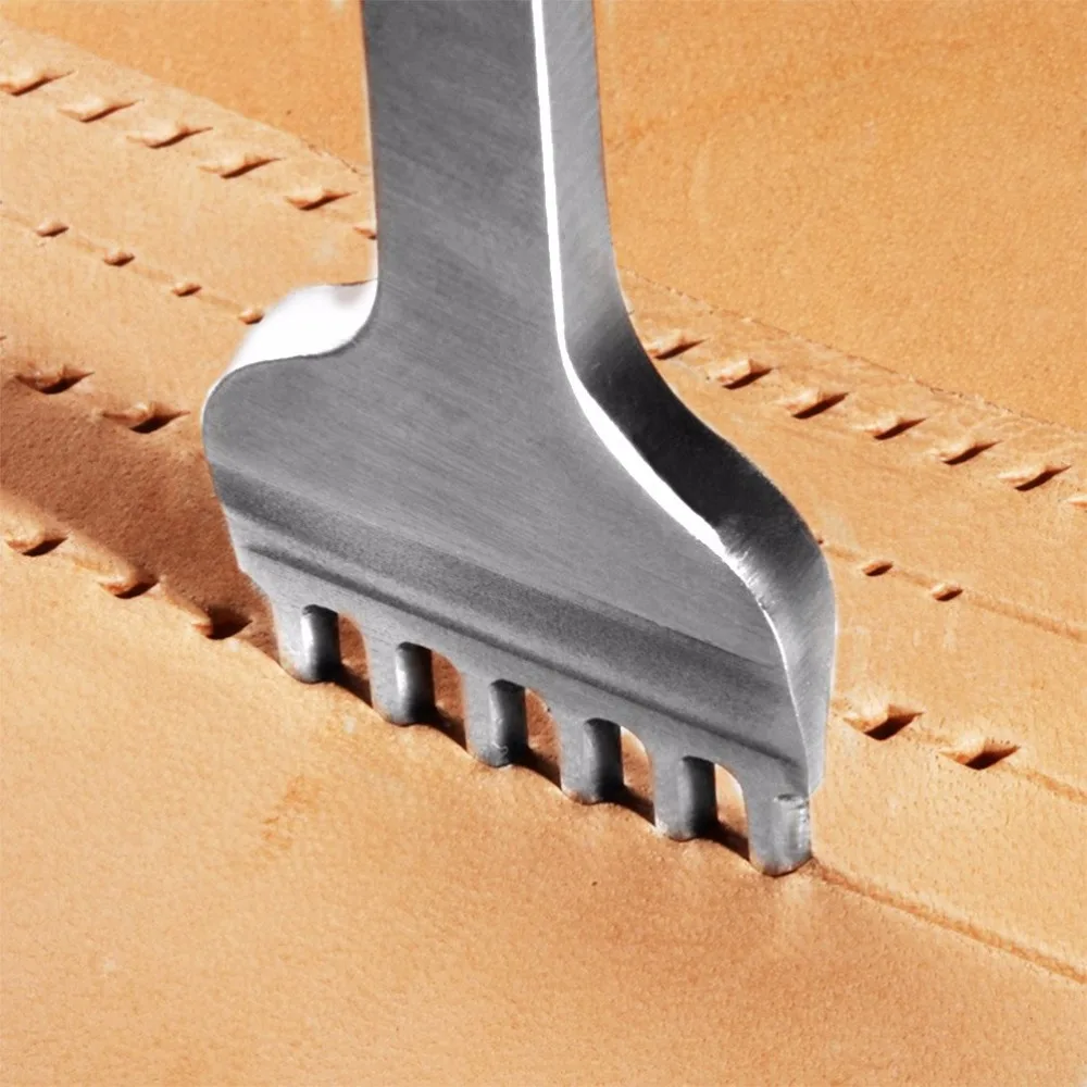 

4pcs Leather Belt Craft Punch Tool Set 3mm/4mm Hole Punch Tools For Leathercraft DIY Diamond Cut Lacing Stitching Chisel Kit