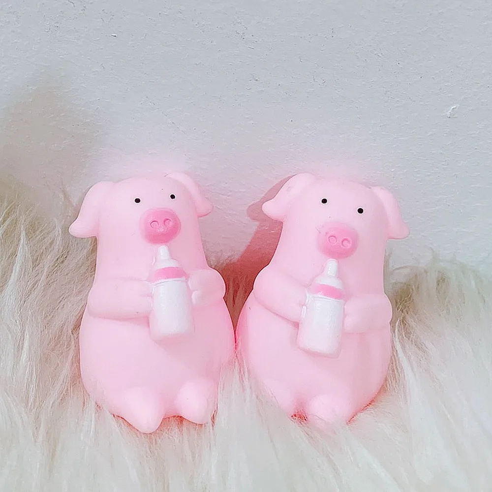 Кукла-поросенок розовая с рисунками из мультфильмов | Игрушки и хобби