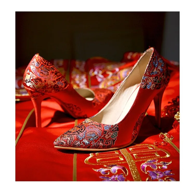 2017 Новое Прибытие Resto Высокое Качество Вышитые Дамы Элегантный Мелкой Slip-On Острым