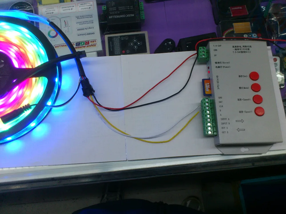 Светодиодная ленсветильник WS2812B с программируемым контроллером умная