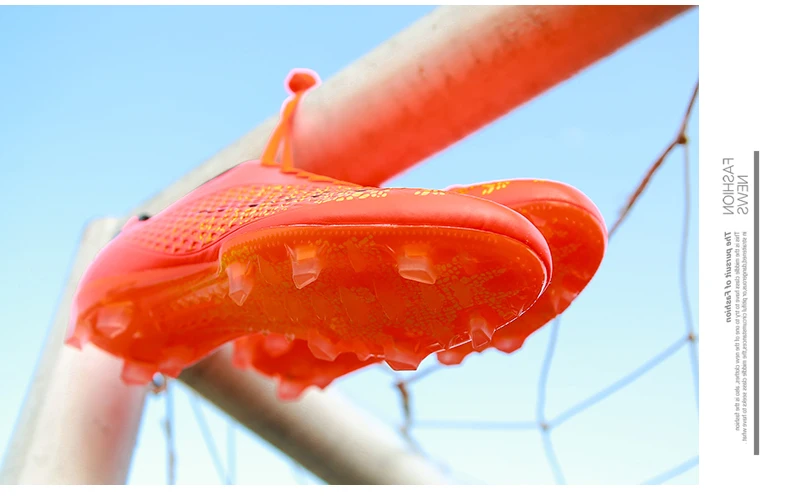 Men's Football Boots High Ankle Long Spikes Soccer Shoes For Man Profrssional Outdoor Kid Train Sock Cleats Football Shoes