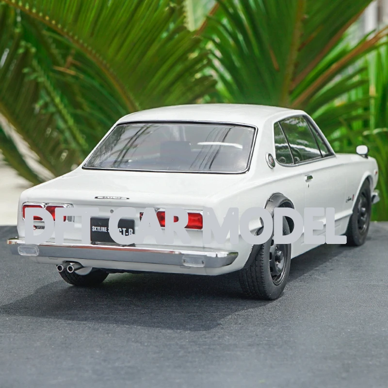 1:18 Масштаб игрушечный автомобиль из сплава ttipple 9 SKYLINE GTR KPGC10 GT-R модель спортивного автомобиля детская игрушечная машинка авторизованный