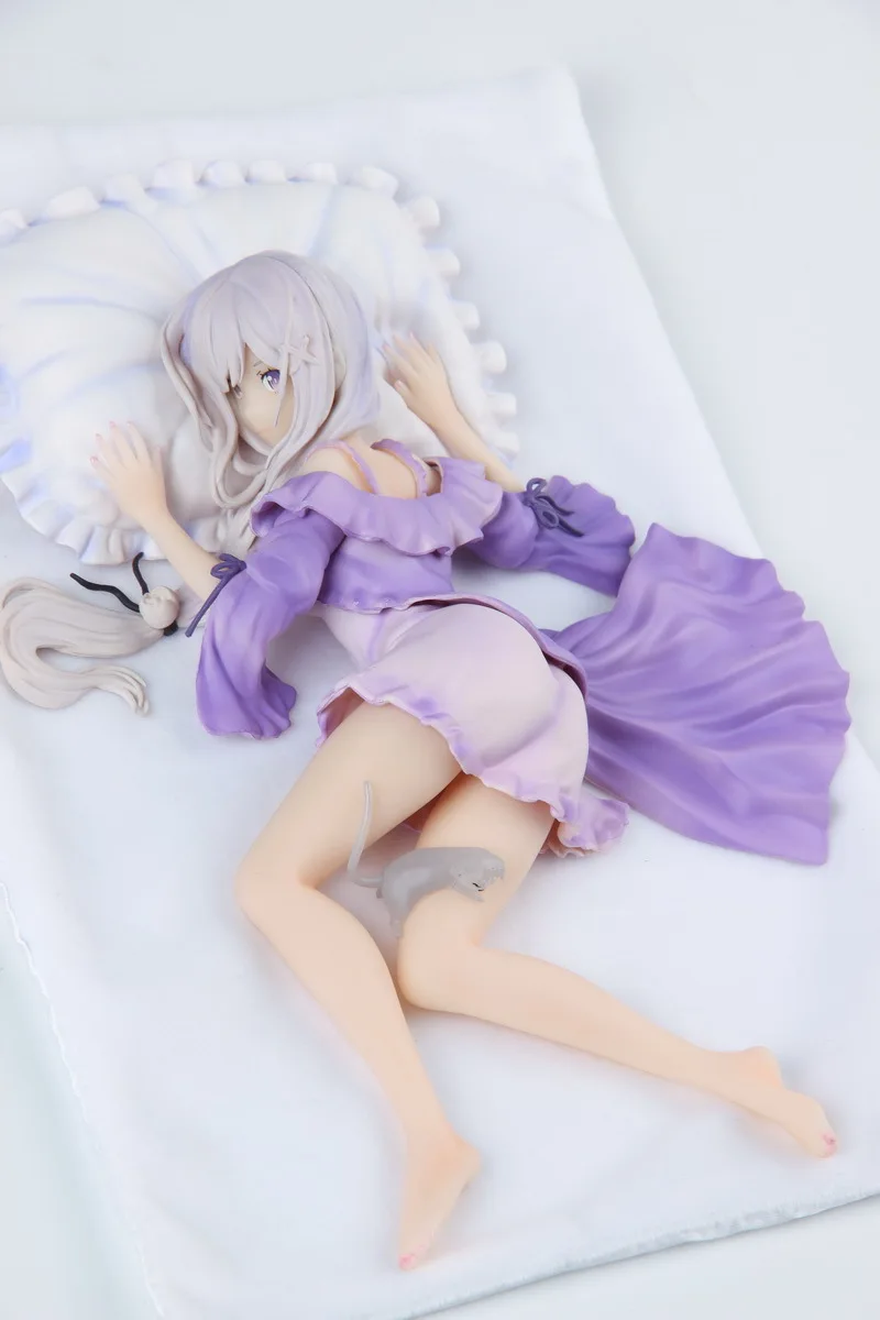 Эмилия спящий Ver. in аниме Re: жизнь в другом мире от нуля сексуальные девушки