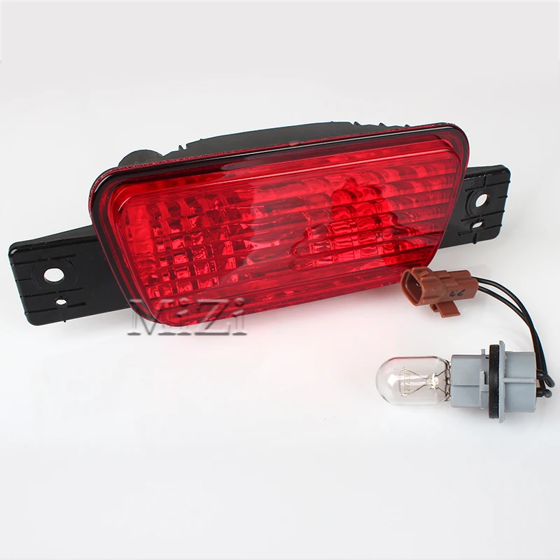 Светильник рь для заднего бампера Mitsubishi Pajero Shogun 2007 2008 2009 2010 2011 2012 2013 2015 новая