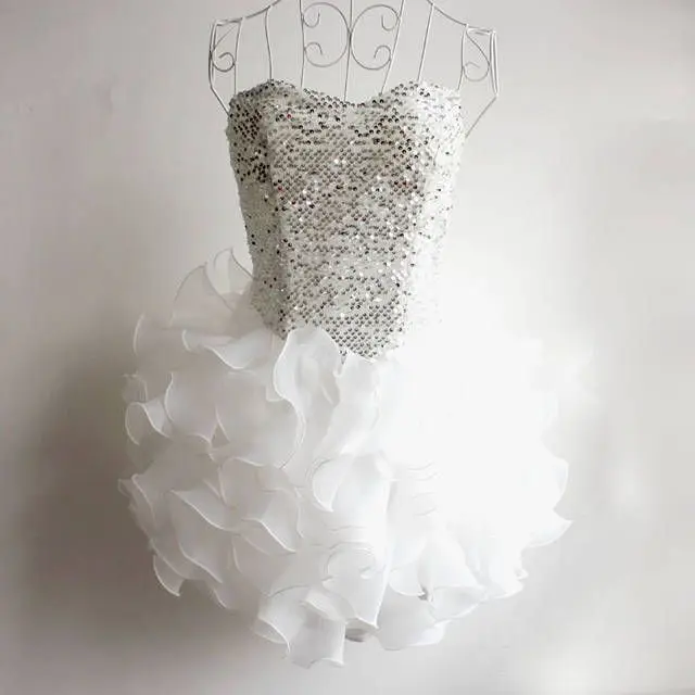 Женское облегающее коктейльное платье красное/белое блестящее танцевальное