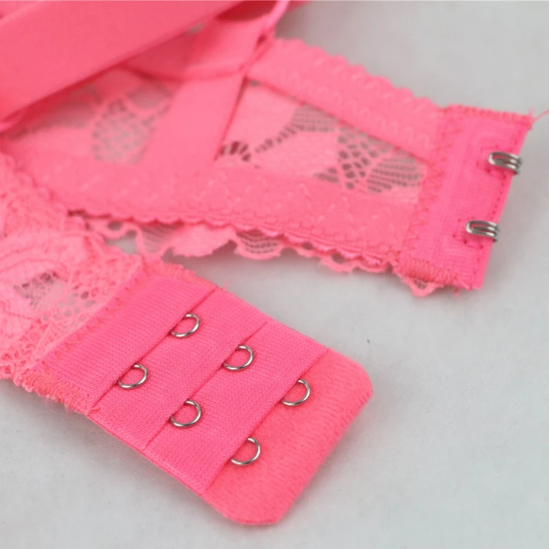 Женский кружевной удобный комплект с бюстгальтером на косточках чашкой 38 40 42 44 46C