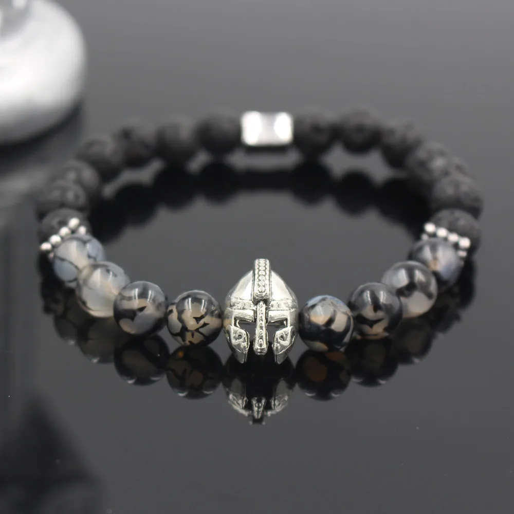 Браслет серебряного цвета с подвесками в виде римского воина | Украшения и