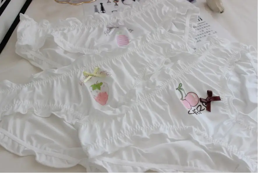 Новое поступление, реальное фото, Размеры M L XL, милые трусики в стиле Лолиты, Kawaii, клубника, вишня, ананас, нижнее белье, трусы WP597