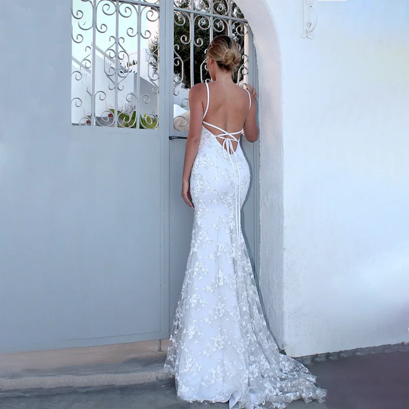 Летнее белое кружевное длинное богемное пляжное платье в нижней части спины с