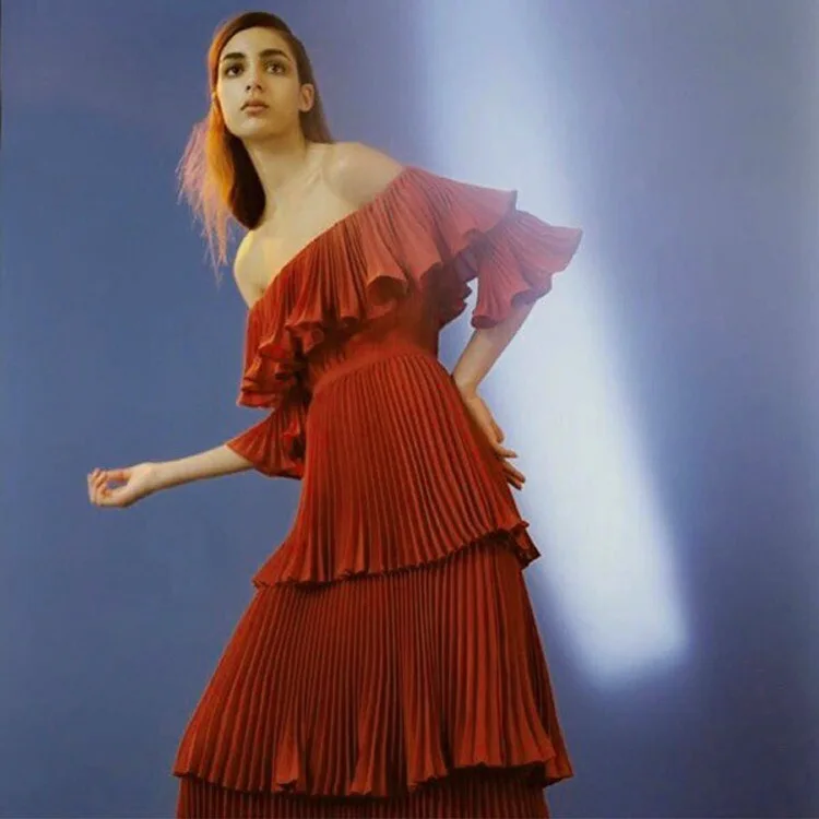 Женское летнее платье макси из полиэстера однотонное короткое плиссированное до