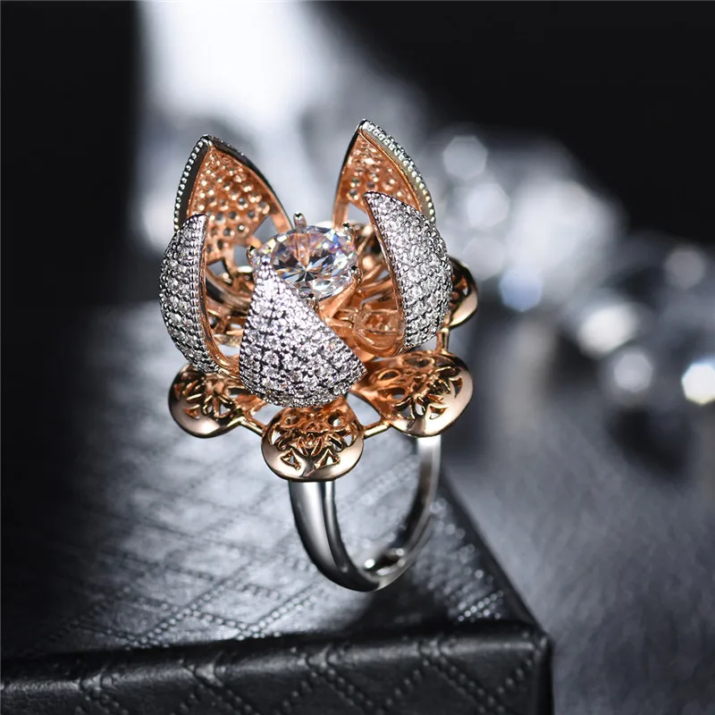 Женское кольцо на палец MOLIAM регулируемое с цветком из кубического циркония MLR611