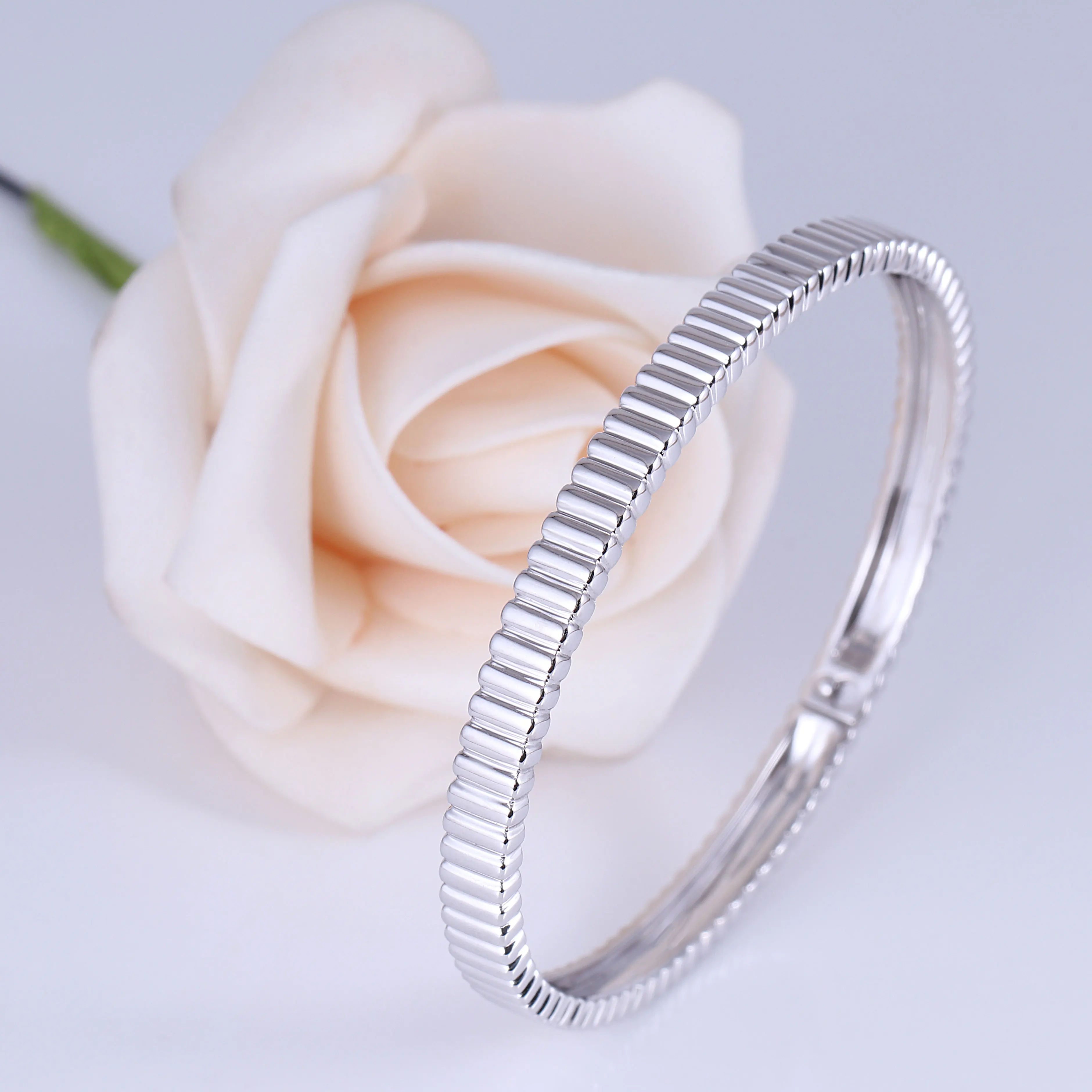 Transgems 18K 750 White Gold Wave Shape Bangle Bracelets for Women Size 16 Fine Jewelry Wedding Anniversary Birthday Gifts