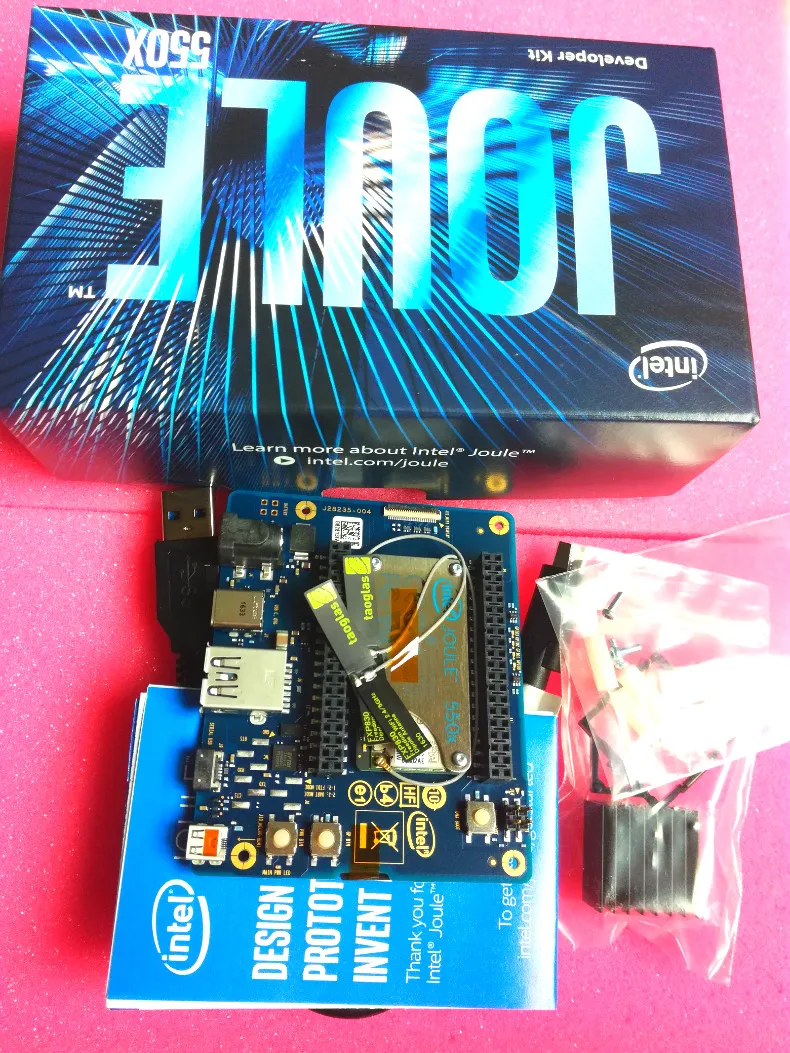 

GT.EDKW x86 Joule 550x Developer Kit Expansion intel Development Board