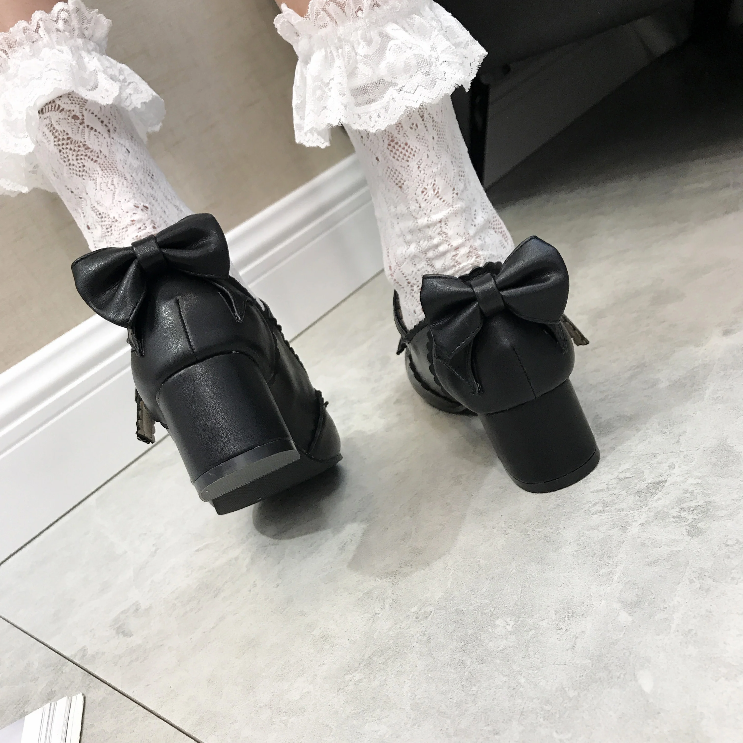 

Japanese princess daily sweet lolita shoes round head thick heel bowknot kawaii shoes cosplay kawaii girl leather shoes loli cos