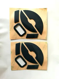 Коньки для мышиКоврики для ножек мыши Razer Lancehead Tournament Edition Проводныебеспроводные RGB Chroma (комплект из 2, 0,6 мм)