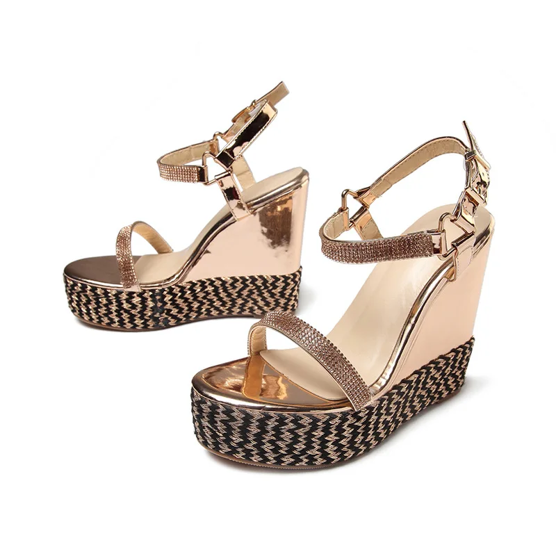 

New European and American women's sandals sexy nightclub high-heeled shoes waterproof platform large size buckle wedge sandals