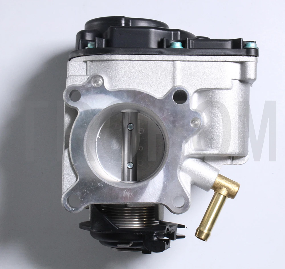 Корпус дроссельной заслонки в сборе для VW GOLF CADDY POLO VENTO SEAT IBIZA INCA CORDOBA SKODA FELICIA 030 133 064D