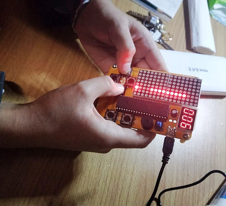 Набор для сборки электронных игр сделай сам набор игроков сварки пайки|kit electronic|kit