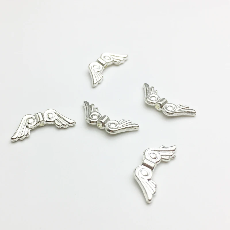 30 шт./лот DIY Крылья Ангела бусины для изготовления ювелирных изделий болтаются амулеты плоские разделители серебряные металлические ювелирные изделия 20*8 мм