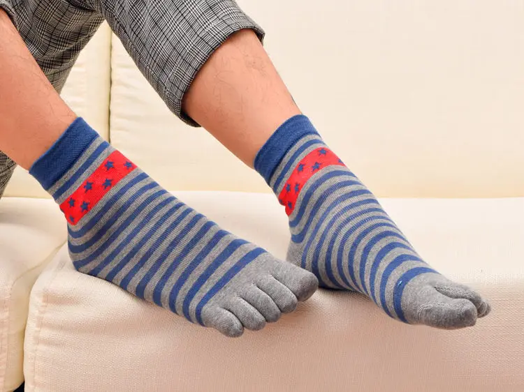 Stripes blue gray YRRETY мужские хлопковые носки 1 пара носков зимние мужские депорты женский топ для фитнеса тонкие секционные пять пальцев осенние короткие носки - Цвет: Stripes blue gray