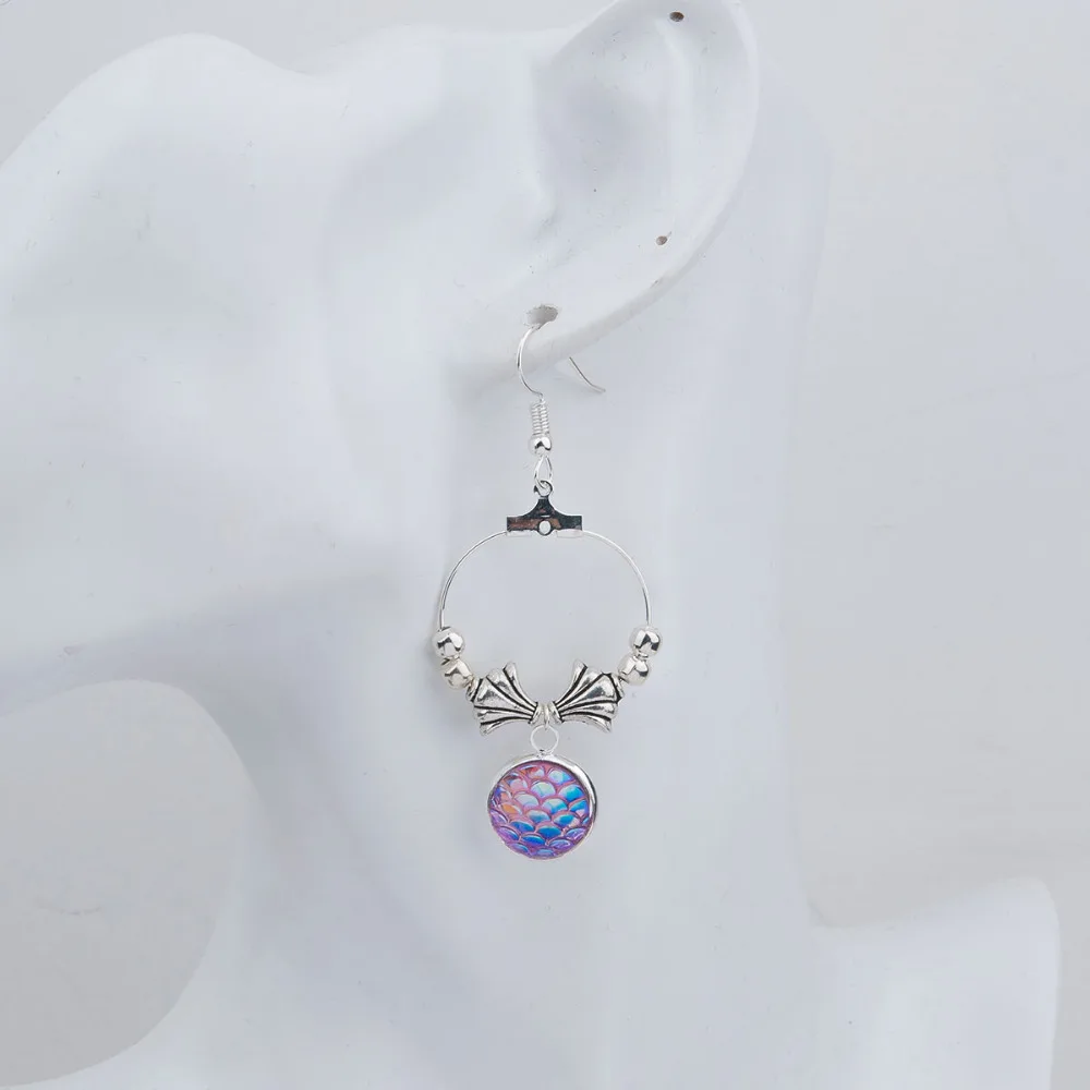 DoreenBeads Русалка из смолы Рыба/дракон весы серьги Drusy Ювелирные изделия Серебряный цвет фиолетовый синий AB РАДУГА круглый, 1 пара