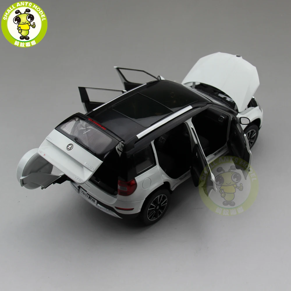 1/18 Skoda Yeti SUV литая модель металлическая модель автомобиля SUV Подарочная коллекция хобби белый